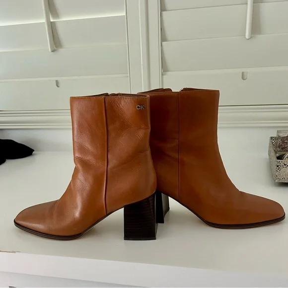Calvin Klein Tan Leather Ankle Boots Calvin Klein | Shoes | Calvin Klein Tan Leather Ankle Boots  main image 4